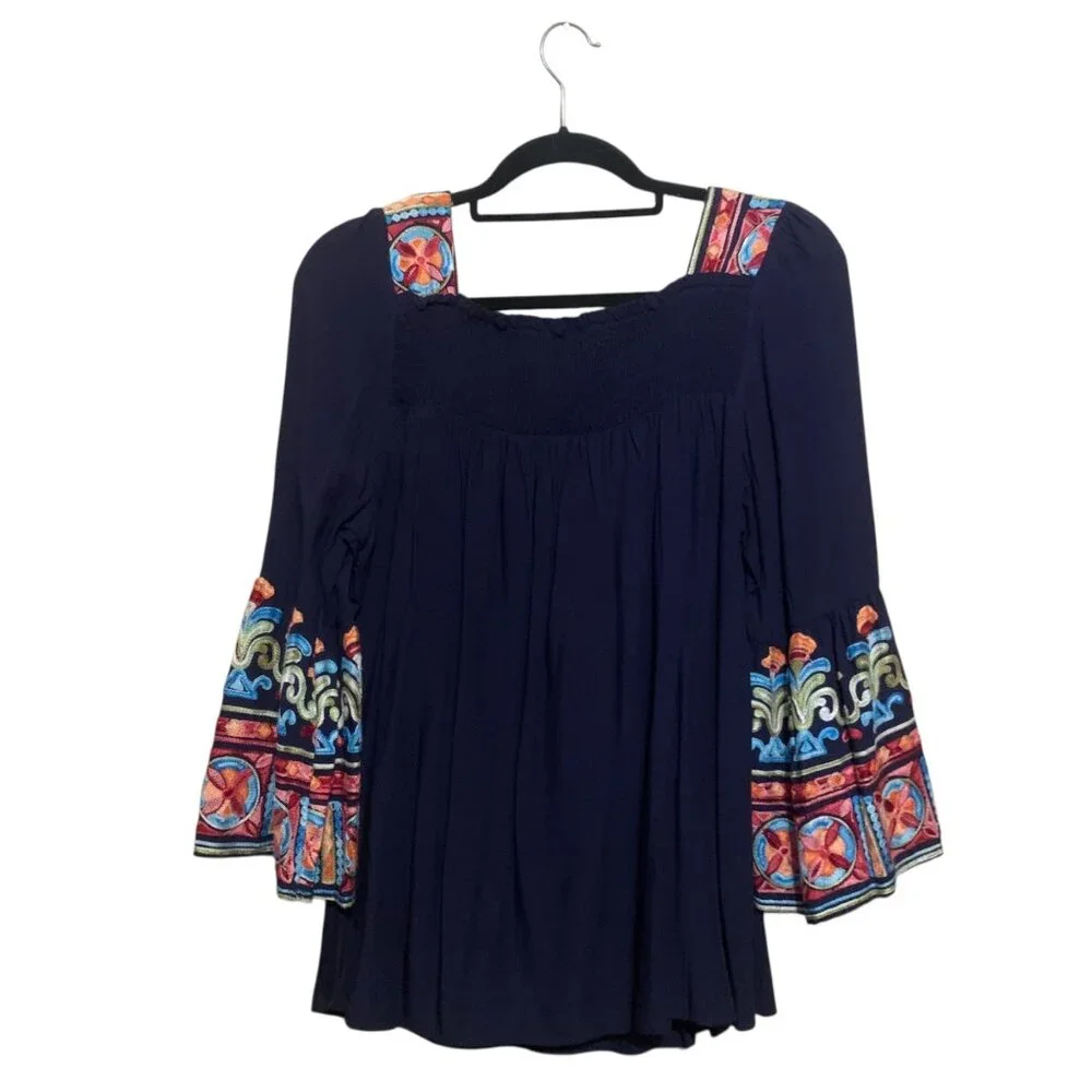 Cowgirl Legend Women’s Tunic Blue Turquoise Beads Embroidered‎ Peasant Blouse.